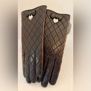 Coach Quilted Leather & Wool Gloves Bow Heart Charm Size 6.5 NWT